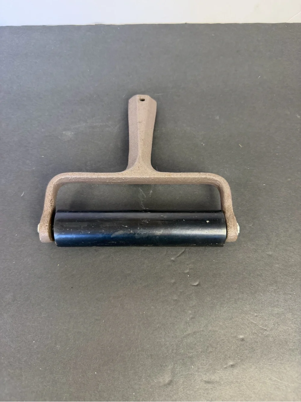 Vintage Brown Metal + 5.5